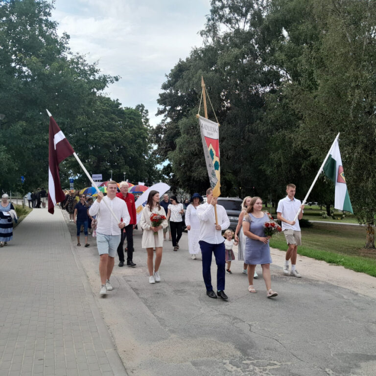 Madlienas svētki vienā elpā!