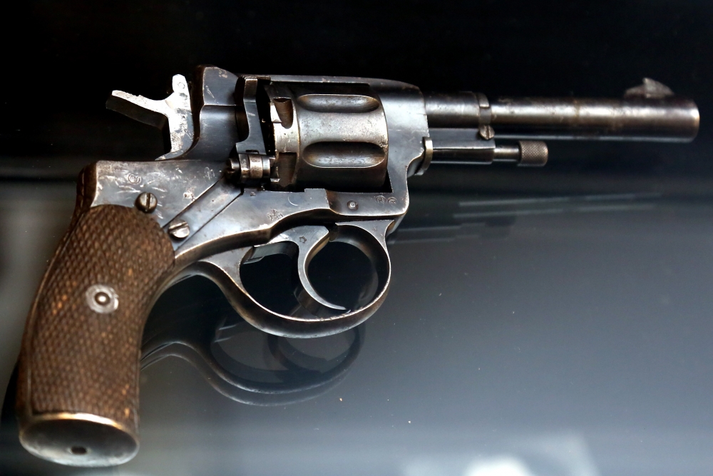 revolveris