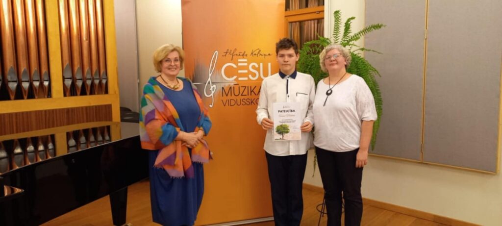 Medne Csu mzikas vidusskola