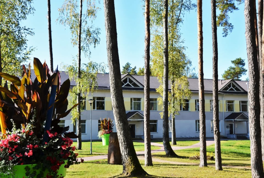 Neskaidrības ap Ikšķiles izglītību un ēkām