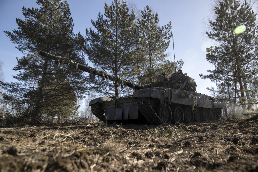 Maijā ielidos «Kristāla bulta». Vidzemē gaidāmas lielas militārās mācības