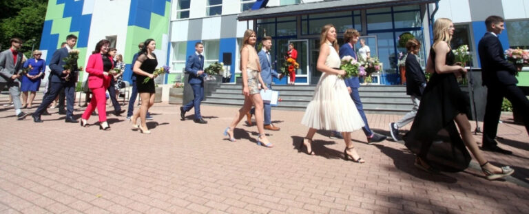Skola nedrīkst kļūt par ciešanu gadiem