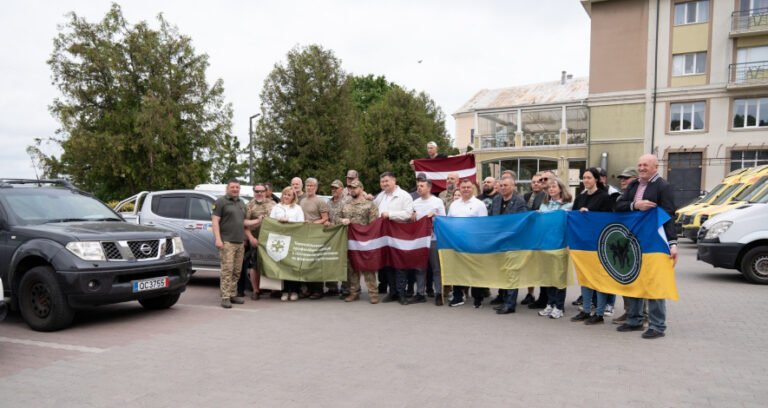 Palīdzības konvojs sasniedzis Ternopiļu